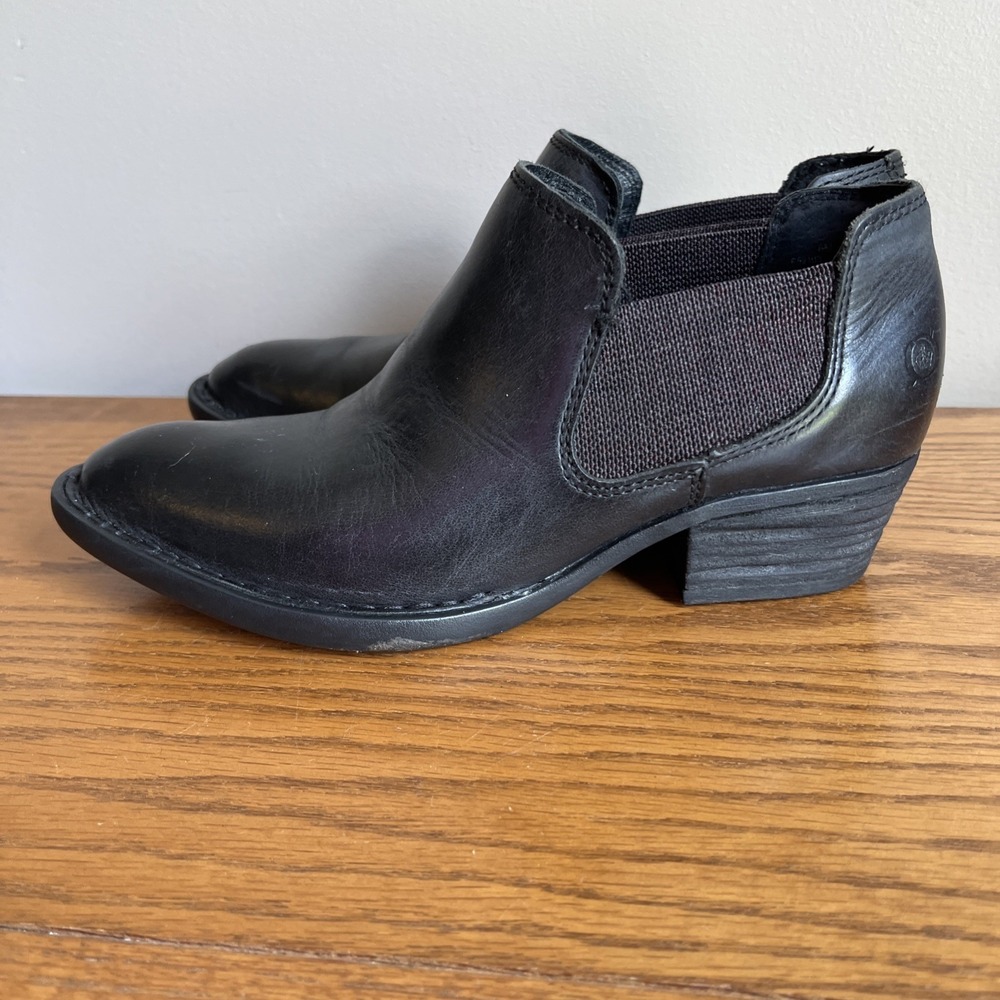 Born Women's Size 6 Dallia Black Leather Ankle Bootie Block Heel Shoes - Picture 2 of 12